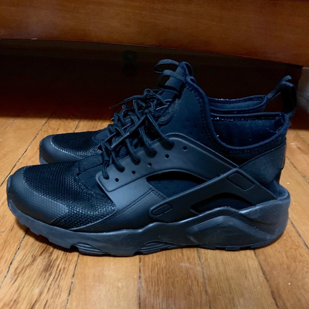 Nike Hurarache Run Ultra